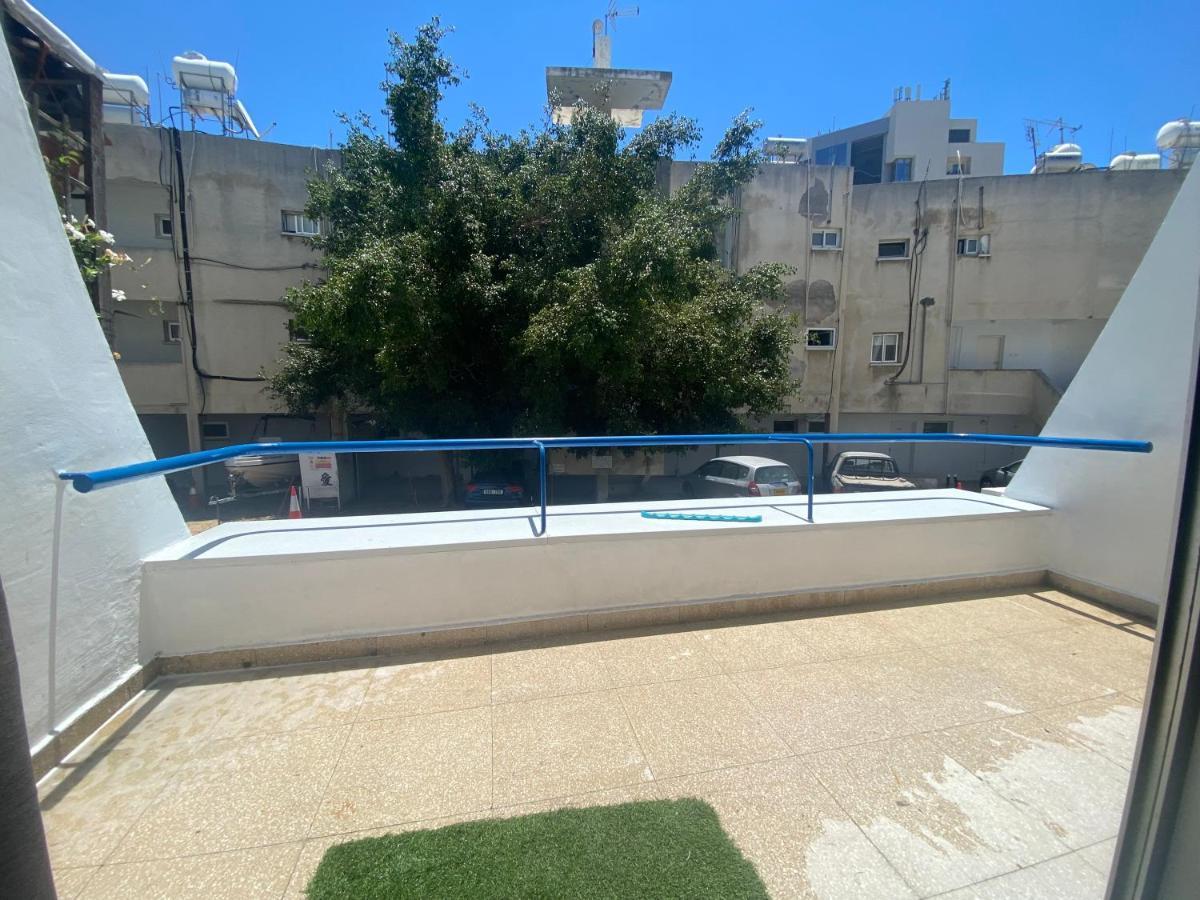 1-Bedroom Duplex 100M By The Sea Λεμεσός Εξωτερικό φωτογραφία